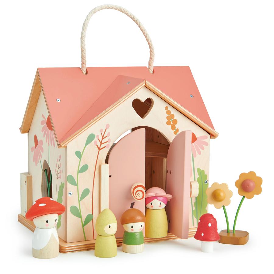 Djeco dolls house family hot sale